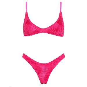 NWT XL Triangl Maia Notri Pink Bikini Top and Bottom Textured Deep Scoop Swim